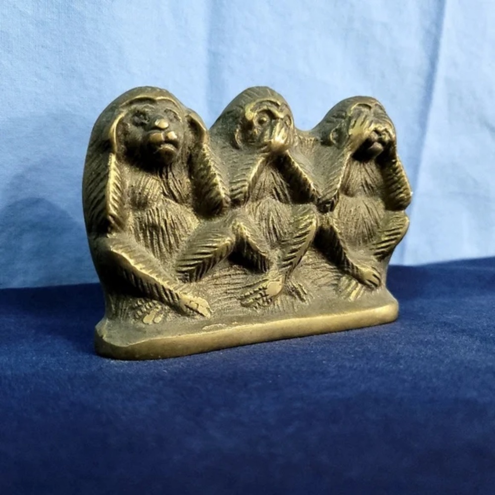 3 Wise Monkeys Brass Statue Paperweight - Picture 2 of 9